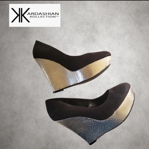 Kardashian Kollection Wedges - Picture 1 of 5